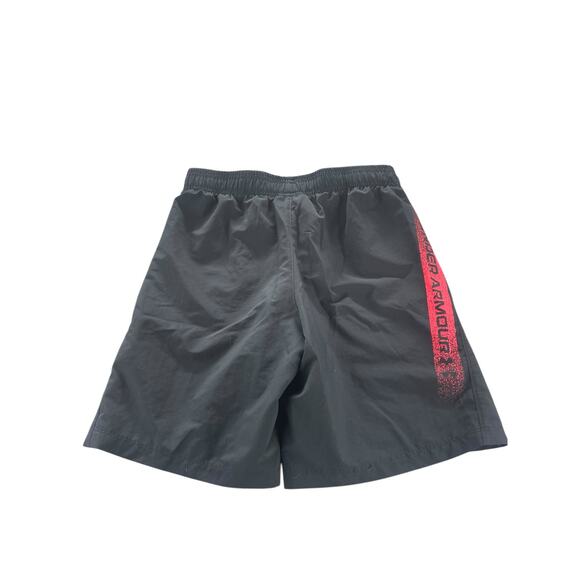 Under Armour Boys Black Red Athletic Workout Loose Fit Shorts Youth Size Large - Picture 1 of 6